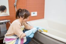 浴槽のエプロンがはまらない 掃除方法や取り外し方 取り付け方紹介 家事lovers